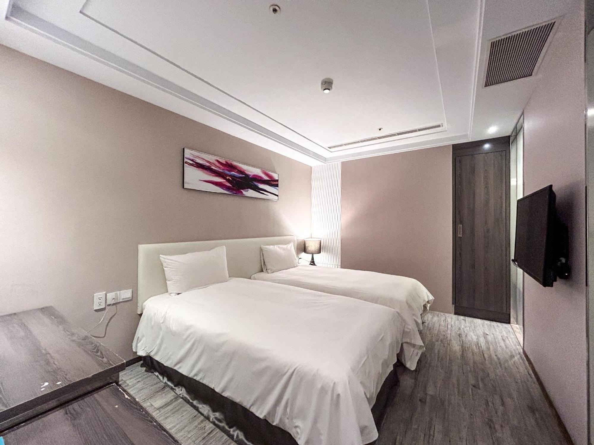 Royal Fine Hotel Kaohsiung Exterior foto